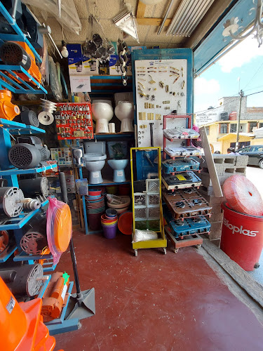 Ferremateriales Herra - Men in San Cristobal de las Casas